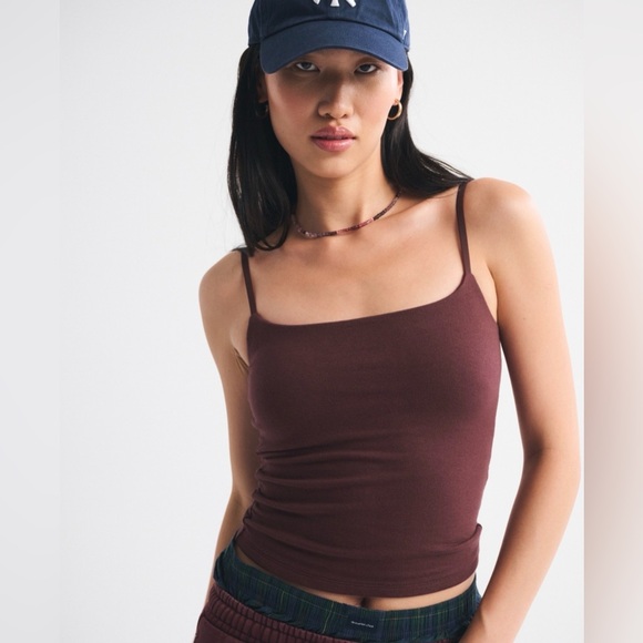 Abercrombie & Fitch Tops - Abercrombie & Fitch Bra Free 90s Cami Red Wine NWT